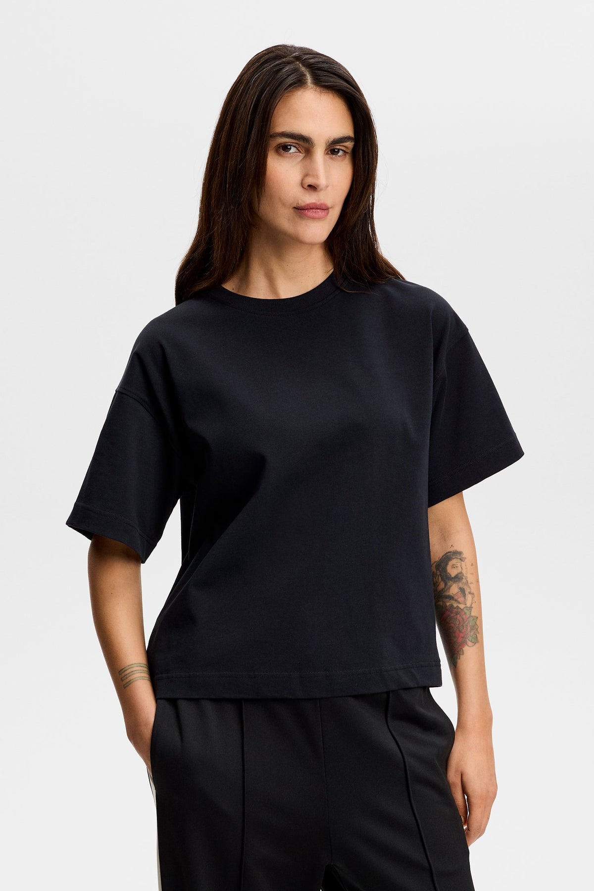 Lilly Boxy T-shirt / Black
