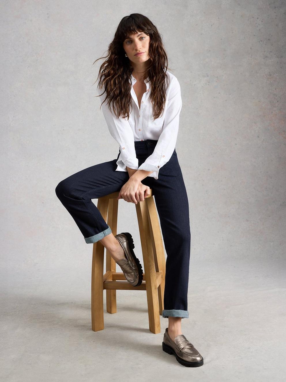 Taylor Straight Jean