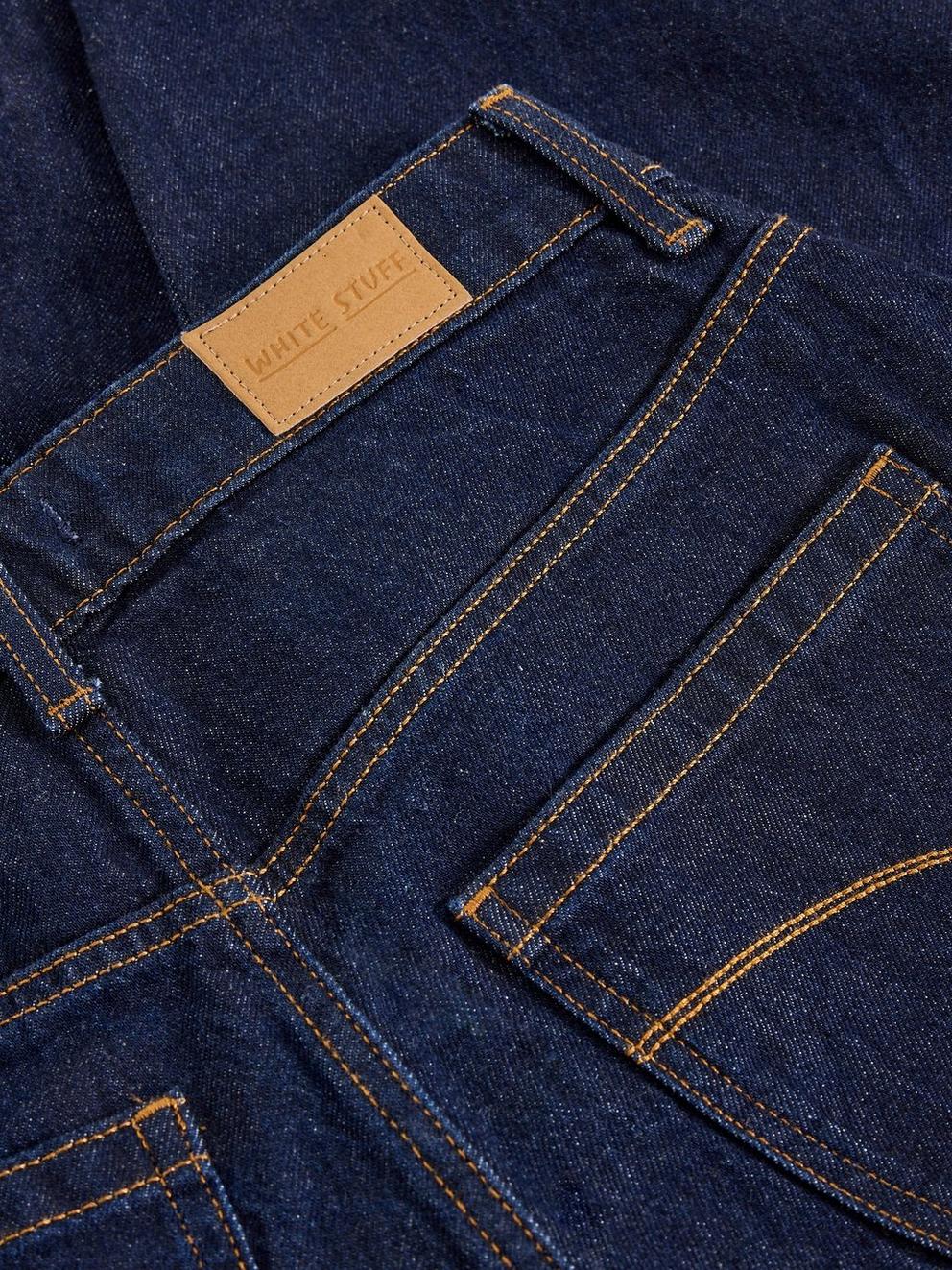 Aubrey Barrel Leg Jean