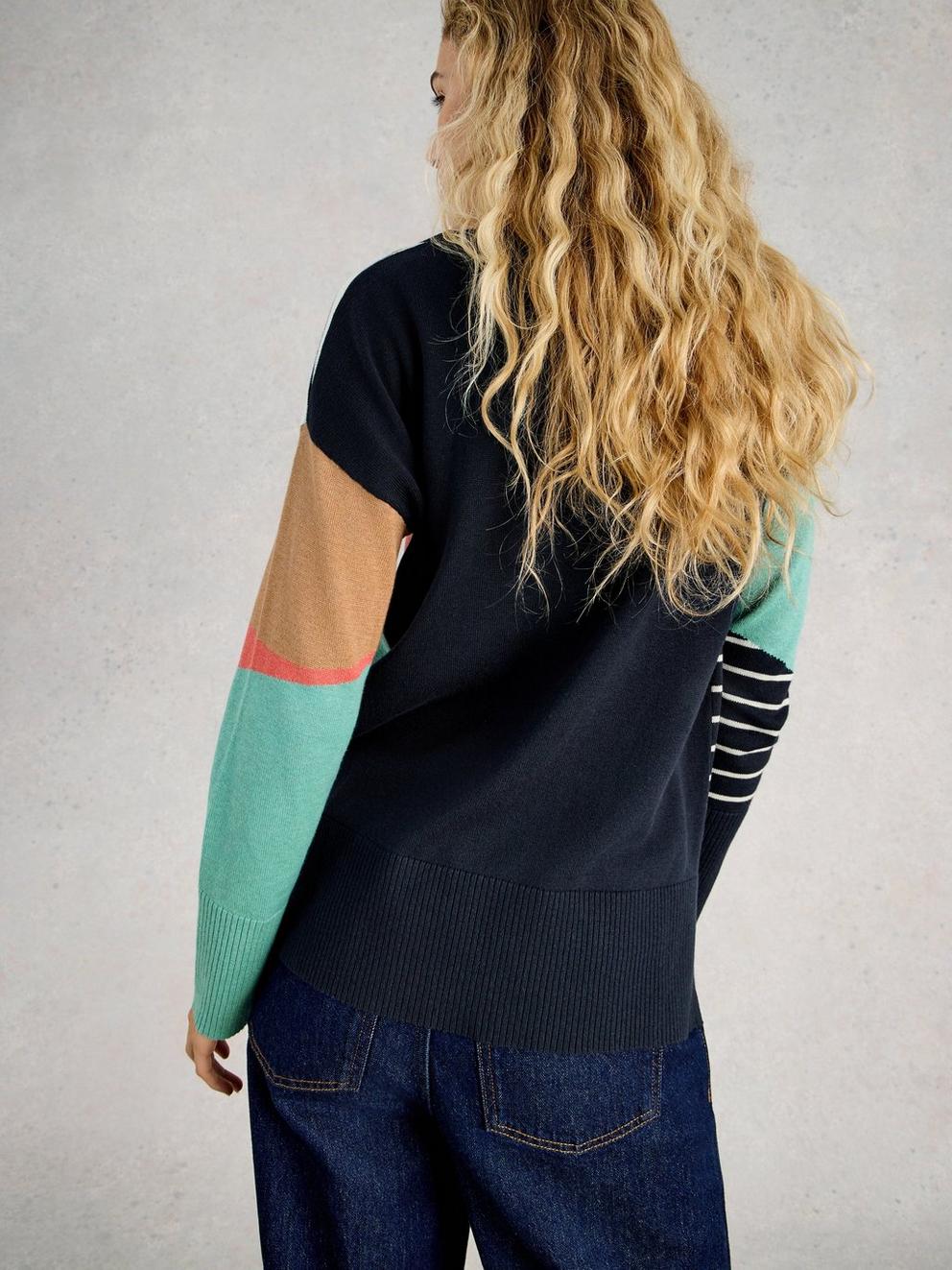 Olive Crew Neck Abstract Jumper