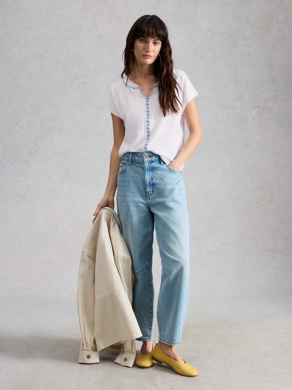 Nelly Plain Embroidered Tee