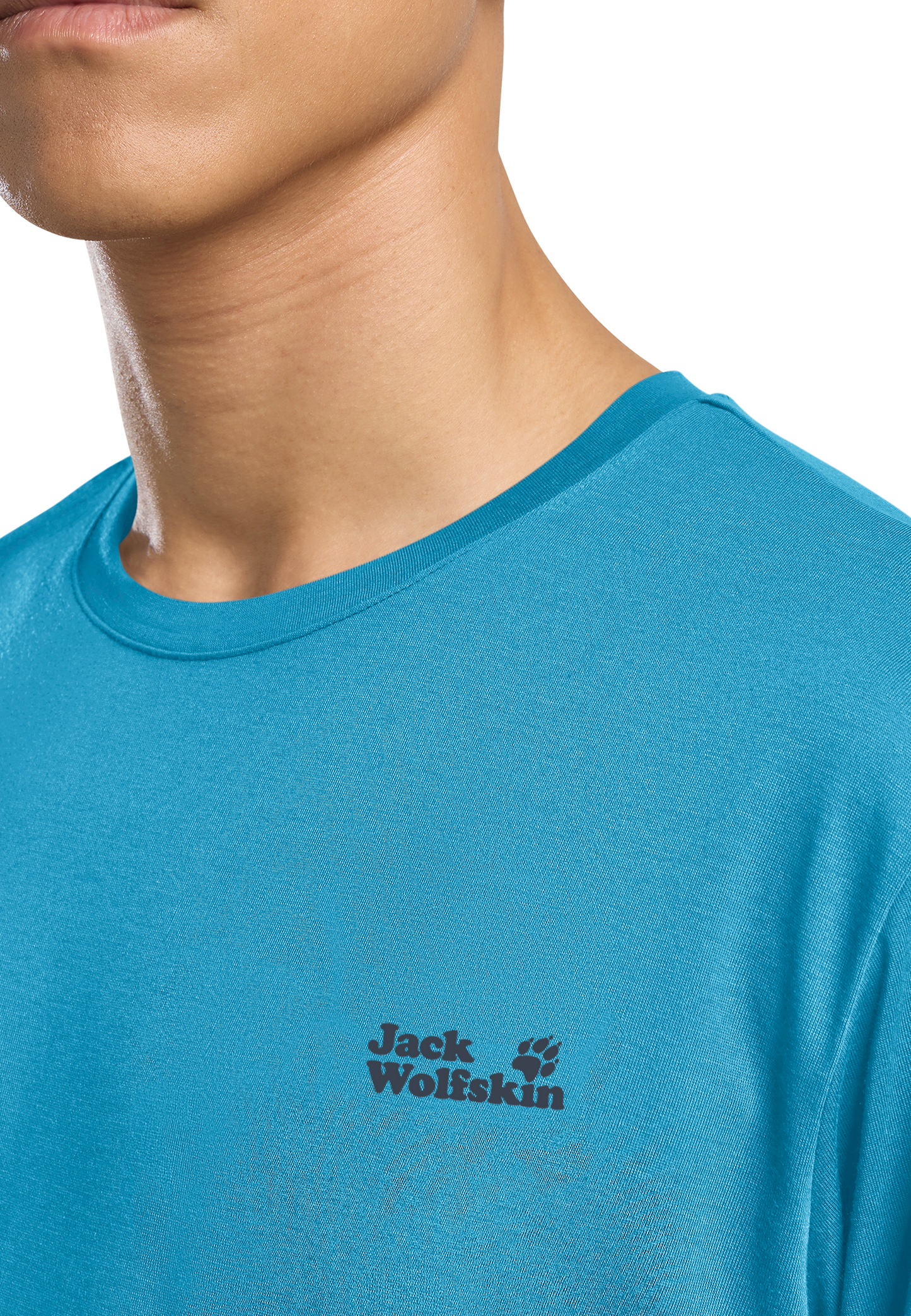 VONNAN GRAPHIC T M