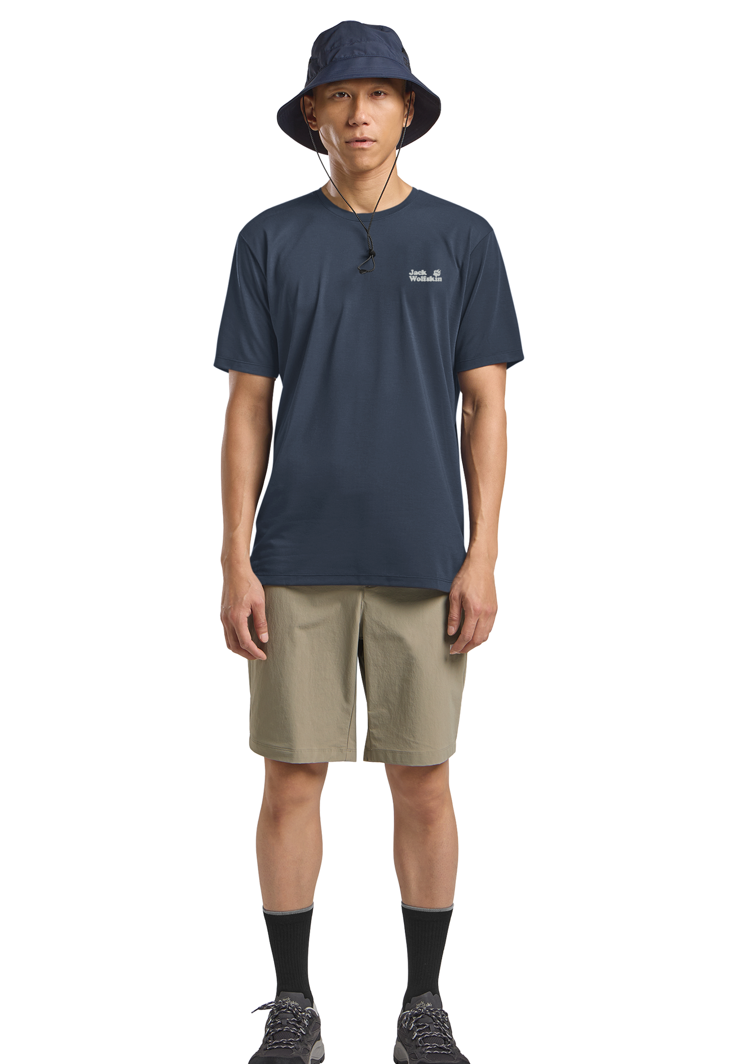 VONNAN GRAPHIC T M