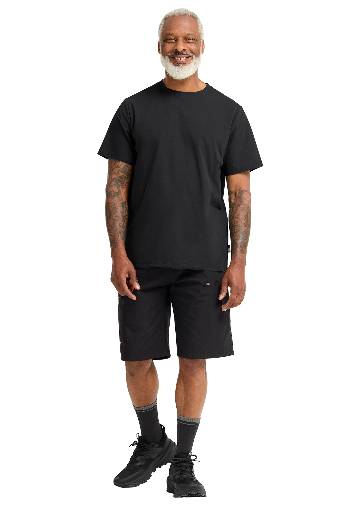 TRAVEL T M