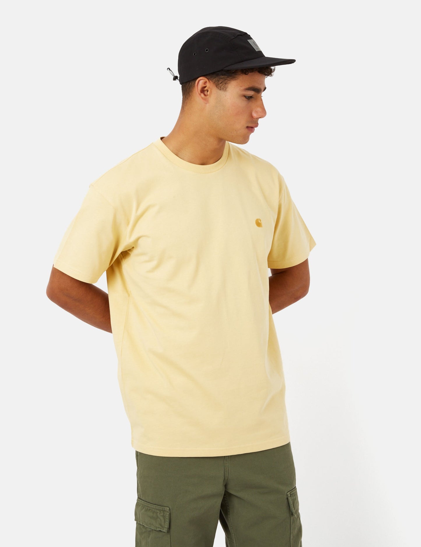 Chase T-Shirt (Loose) - Sandfarbenes Khaki/Gold